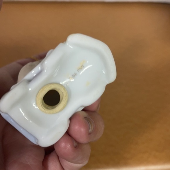 Precious moments bear on train Christmas ornament - Picture 2 of 3